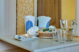 Гостиница Олива Анапа Стандартный двухместный номер с 1 кроватью или 2 отдельными кроватями-9