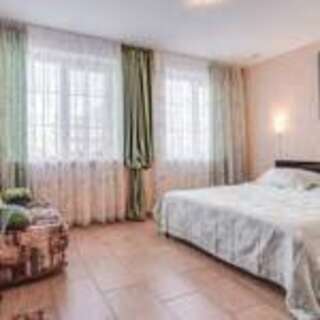 Гостиница Guest house Oliva Анапа Двухместный номер с 1 кроватью или 2 отдельными кроватями-2