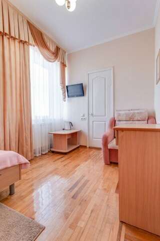 Гостиница Олива Анапа Стандартный одноместный номер-5